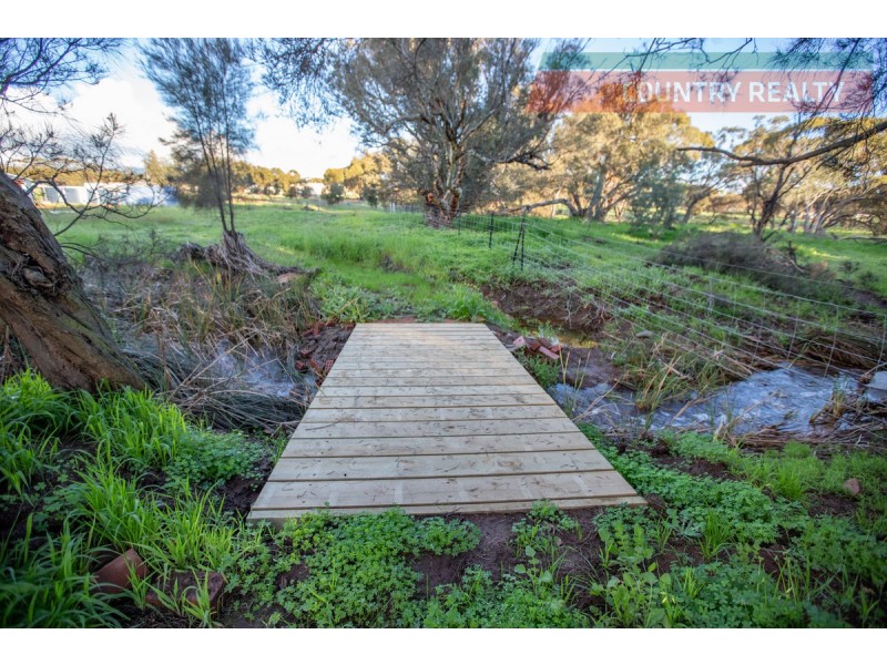 31 Second Road, Bejoording WA 6566