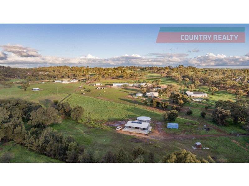 31 Second Road, Bejoording WA 6566