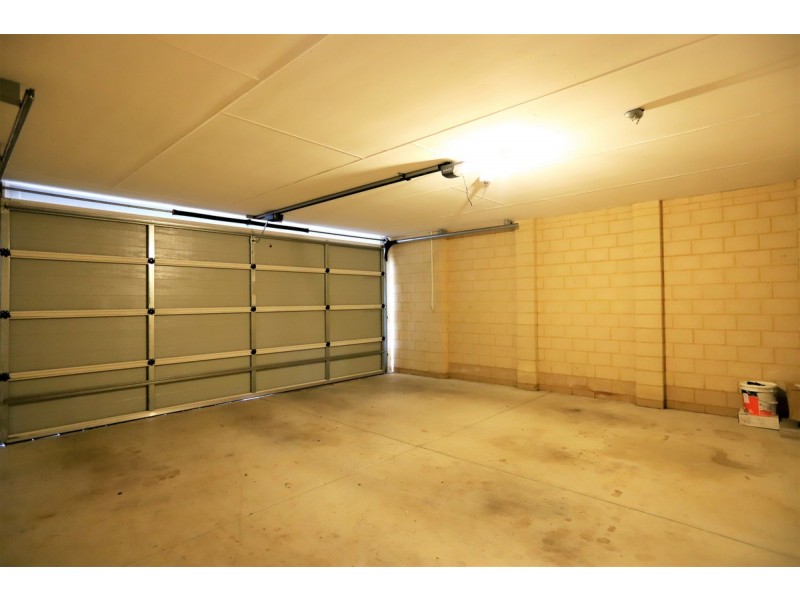 24 Oakover Place, Northam WA 6401