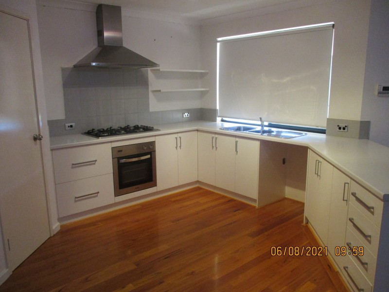 98 Railway Road, Toodyay WA 6566