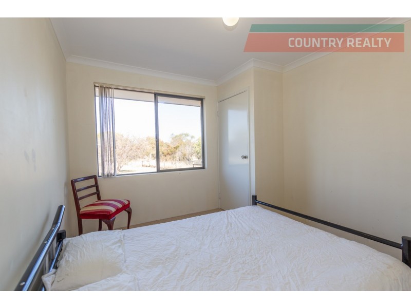 13 Riverside Outlook, Northam WA 6401