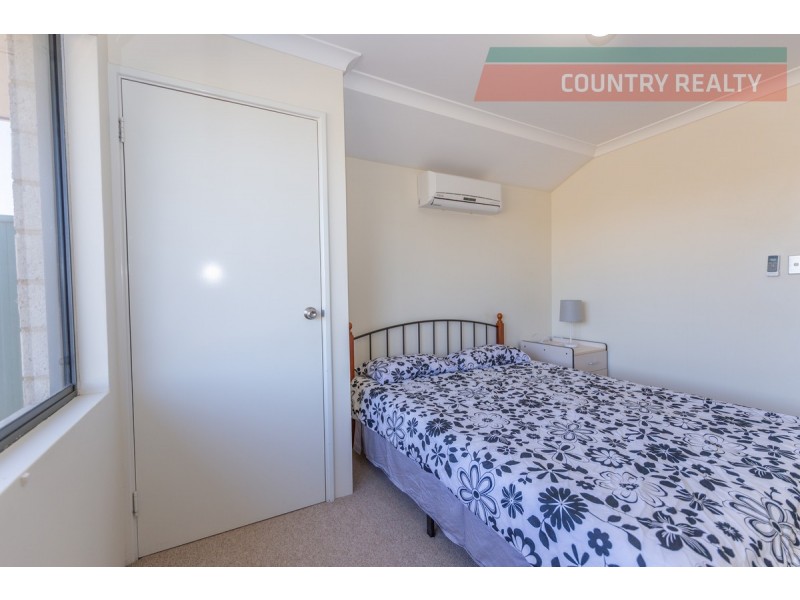 13 Riverside Outlook, Northam WA 6401