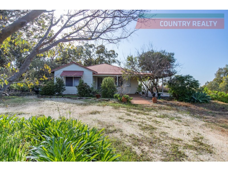 120 Harvester Drive, Toodyay WA 6566