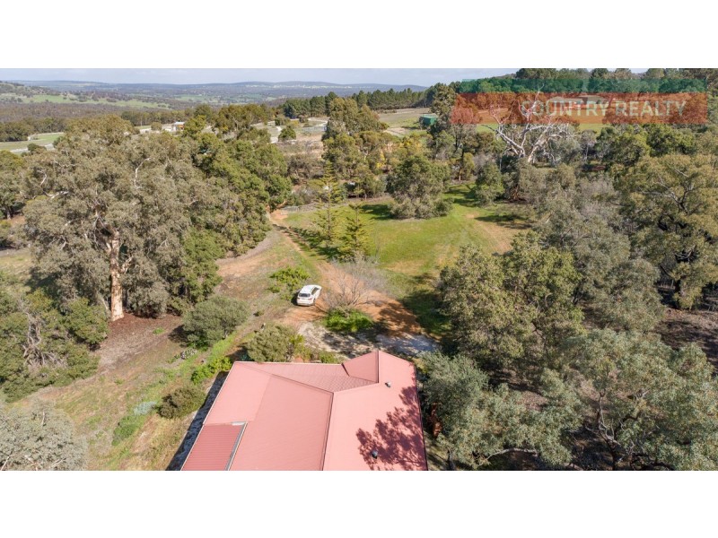 120 Harvester Drive, Toodyay WA 6566