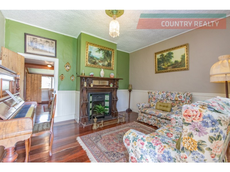 14 Toodyay Street, Toodyay WA 6566
