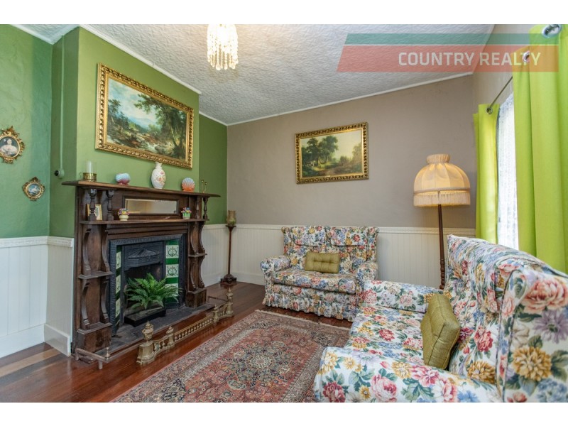 14 Toodyay Street, Toodyay WA 6566