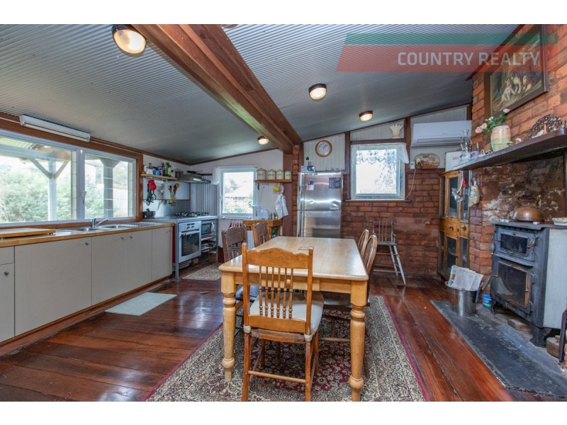 14 Toodyay Street, Toodyay WA 6566