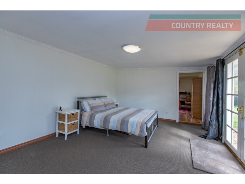 14 Toodyay Street, Toodyay WA 6566