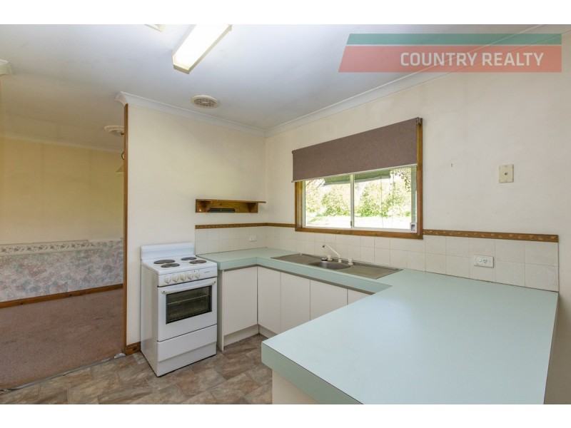 24 Hassell Close, Toodyay WA 6566