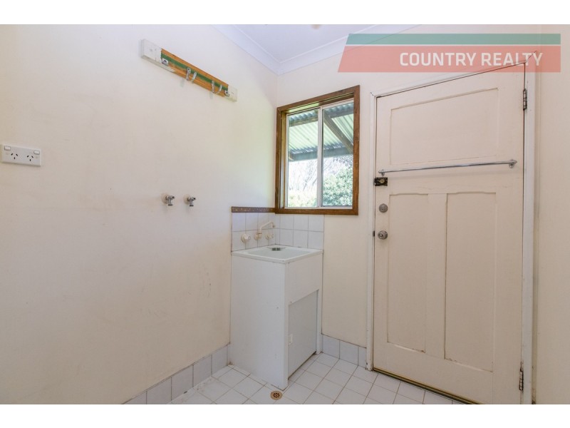 24 Hassell Close, Toodyay WA 6566