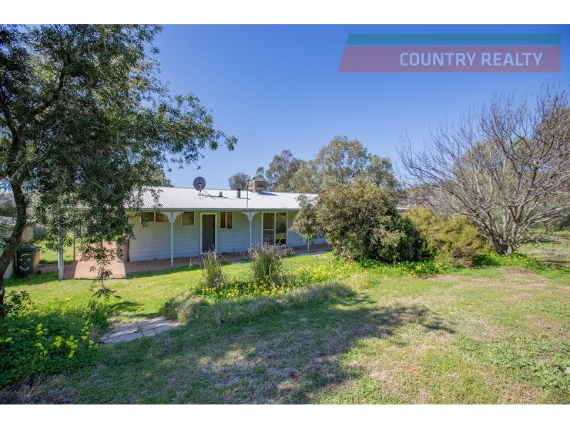 24 Hassell Close, Toodyay WA 6566