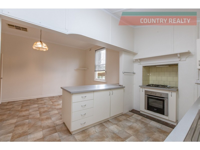 10 Queen Street, Northam WA 6401