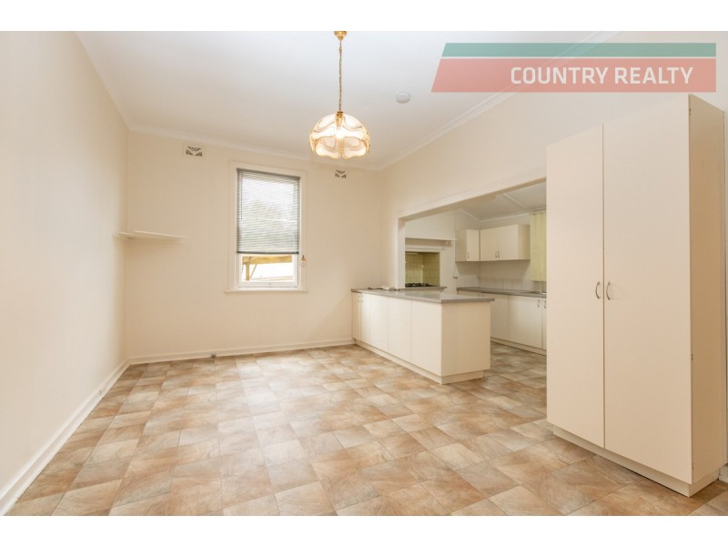 10 Queen Street, Northam WA 6401