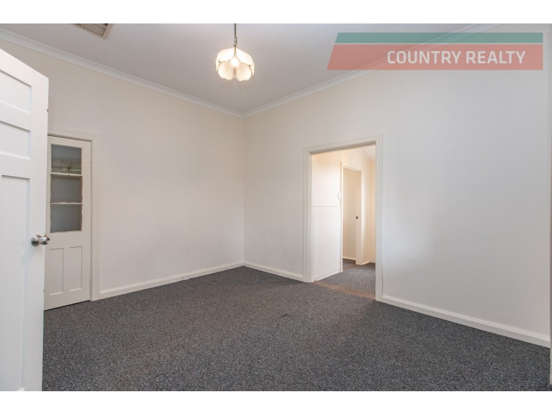 10 Queen Street, Northam WA 6401