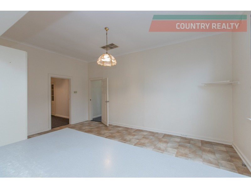 10 Queen Street, Northam WA 6401
