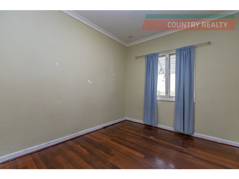 87 Newcastle Road, Northam WA 6401