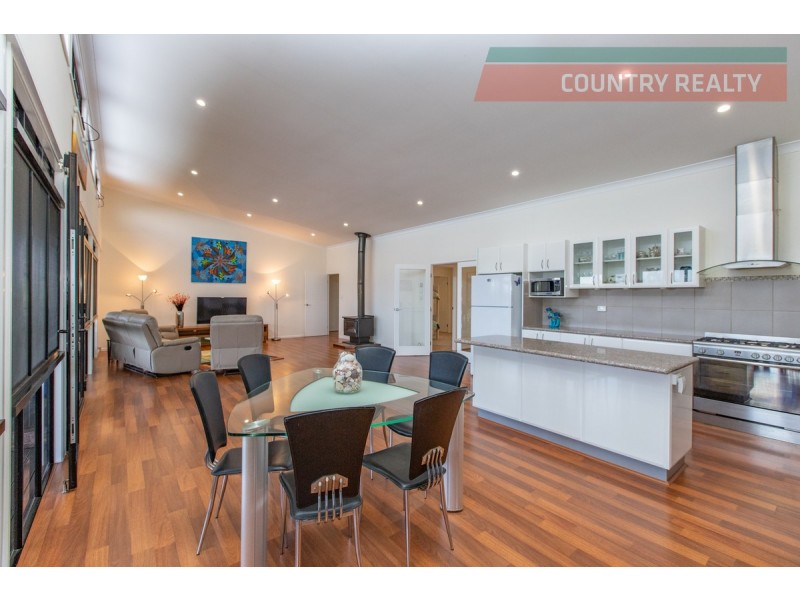 27A Fraser Street, York WA 6302