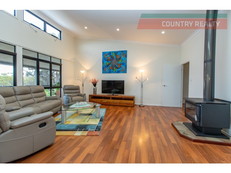 27A Fraser Street, York WA 6302