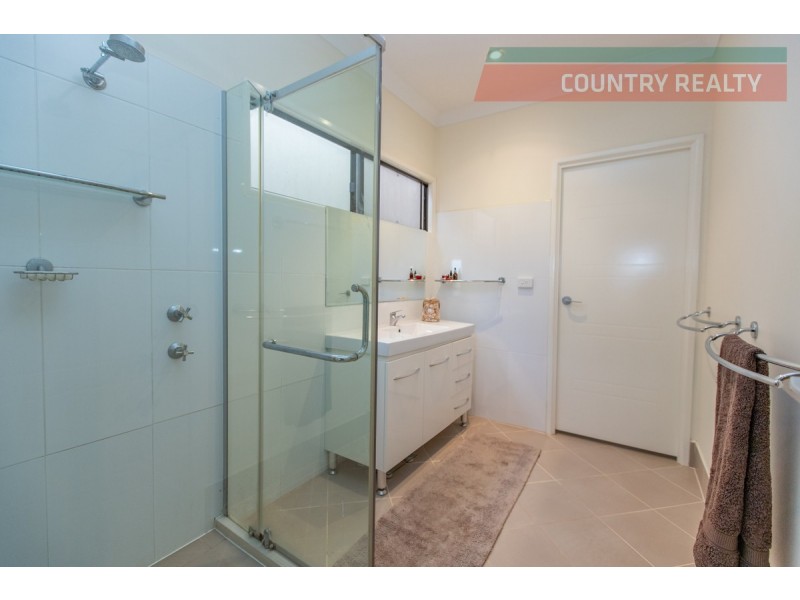 27A Fraser Street, York WA 6302