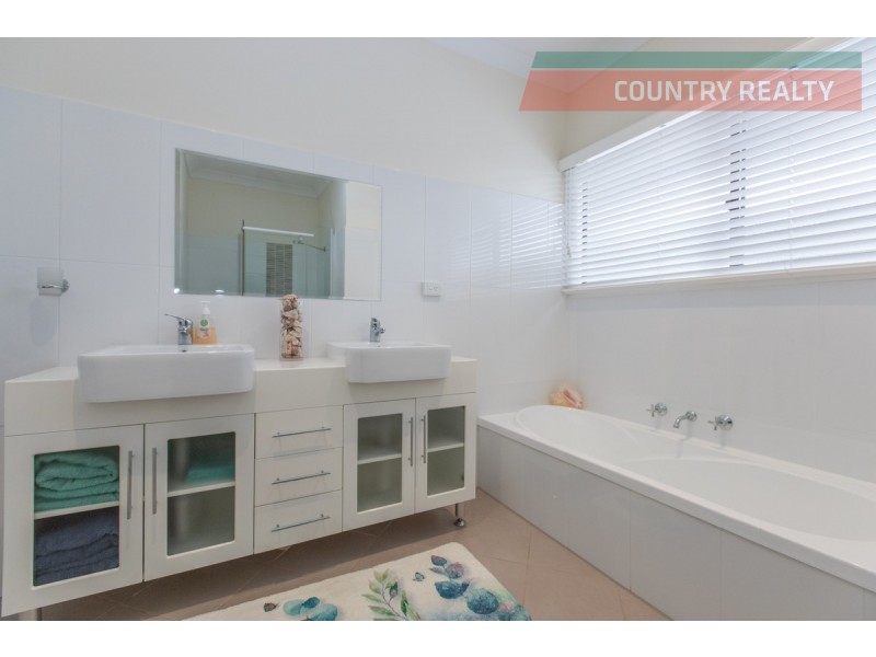 27A Fraser Street, York WA 6302