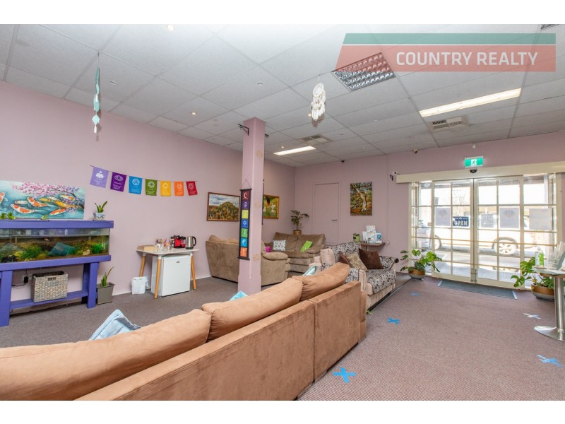 222 Fitzgerald Street East, Northam WA 6401