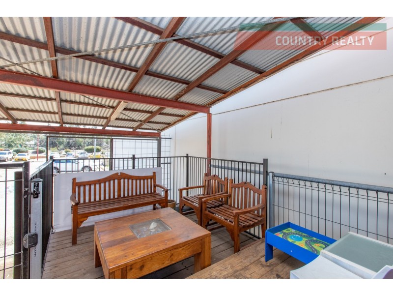 222 Fitzgerald Street East, Northam WA 6401