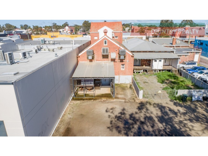 222 Fitzgerald Street East, Northam WA 6401