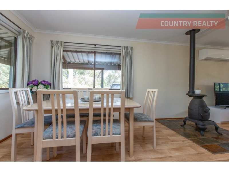 419 Coondle Drive, Toodyay WA 6566