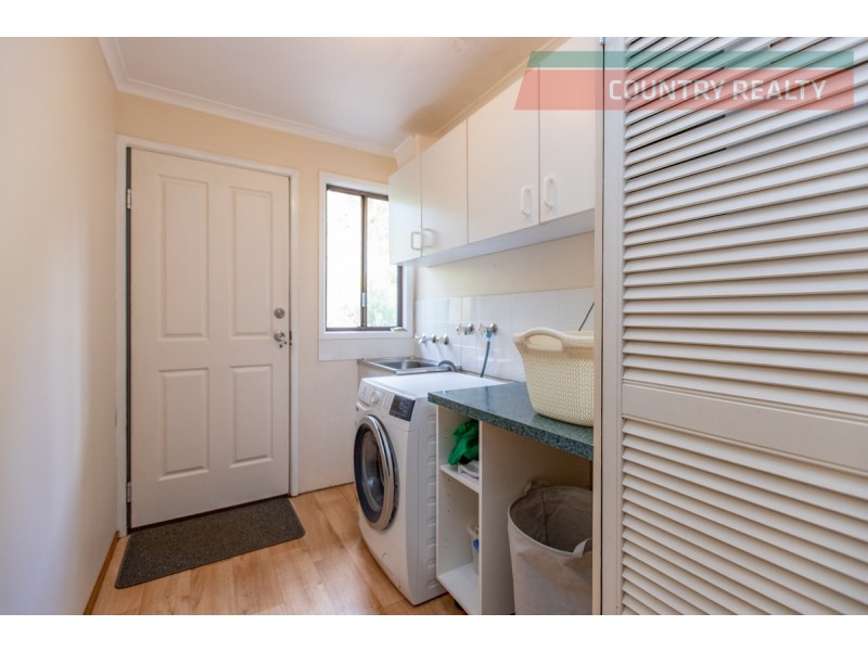 419 Coondle Drive, Toodyay WA 6566