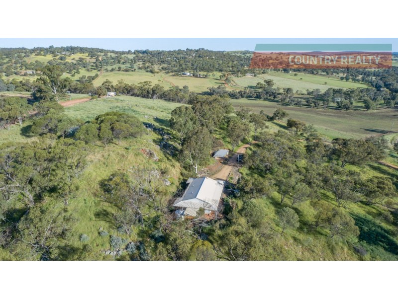 419 Coondle Drive, Toodyay WA 6566