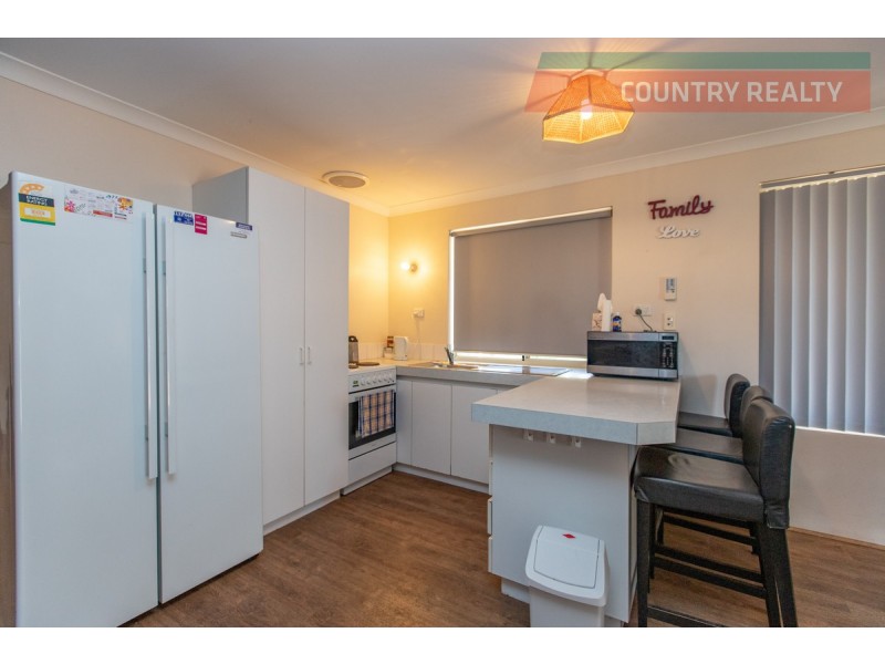 68 Suburban Road, York WA 6302