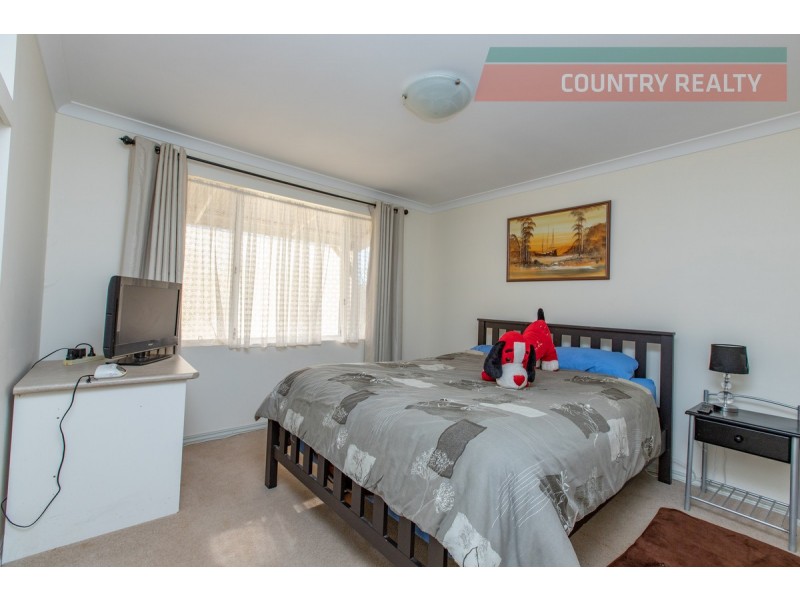 88 Brooking Road, Beverley WA 6304