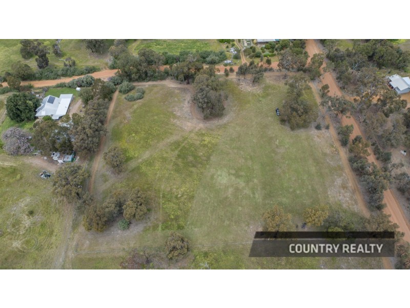 801 Martin Street, Bakers Hill WA 6562