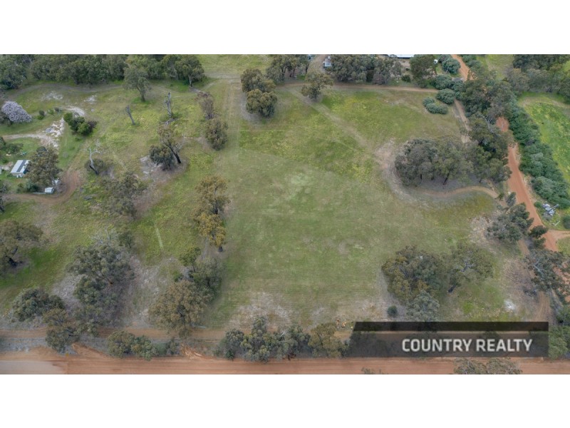801 Martin Street, Bakers Hill WA 6562