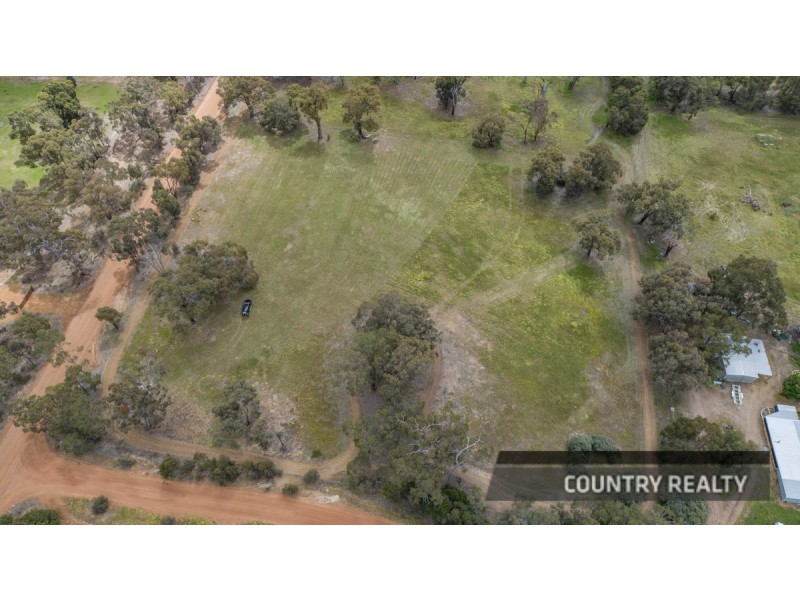 801 Martin Street, Bakers Hill WA 6562