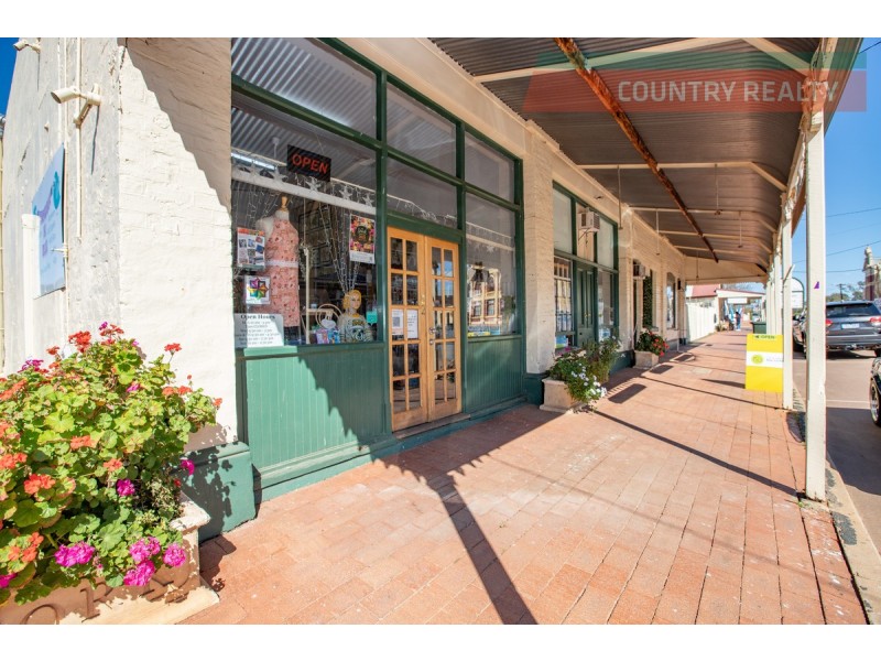 74 & 82 Avon Terrace, York WA 6302