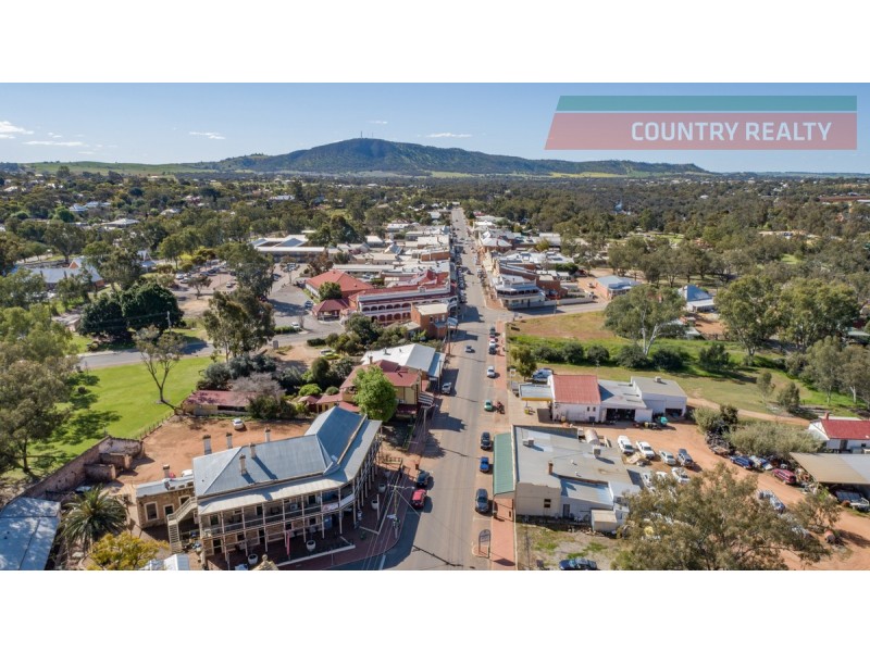 74 & 82 Avon Terrace, York WA 6302