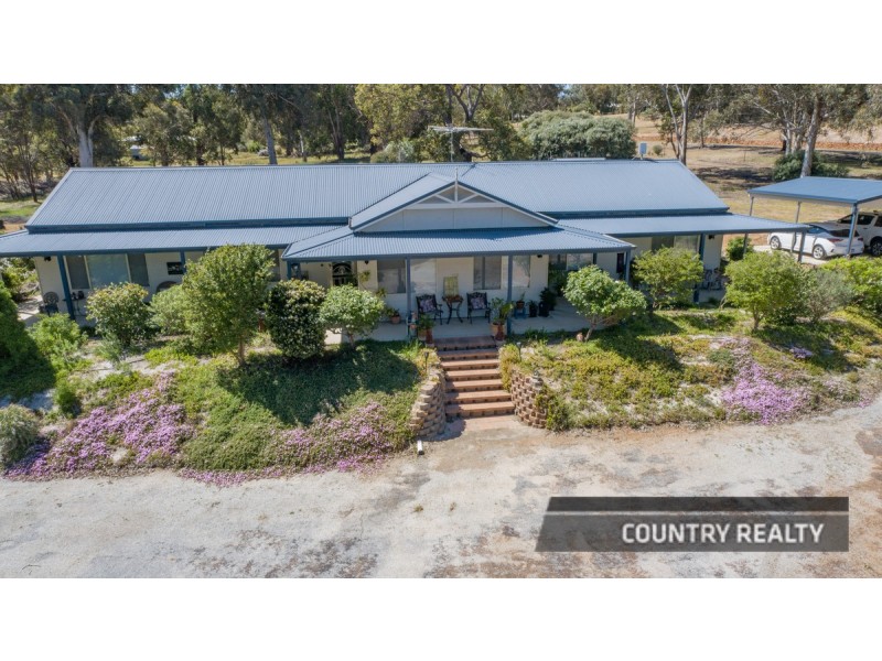 168 Carlin Road, Bakers Hill WA 6562