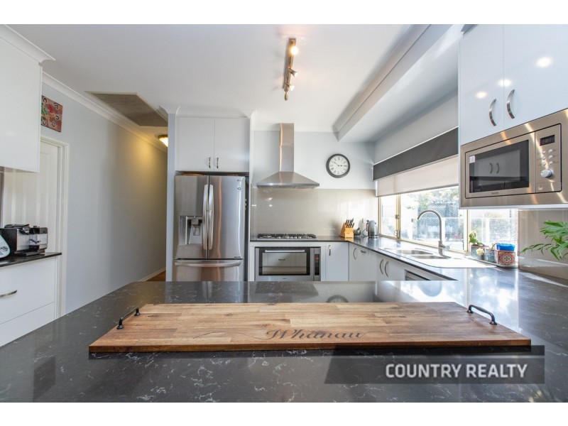 168 Carlin Road, Bakers Hill WA 6562