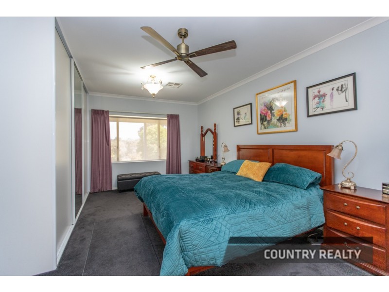 168 Carlin Road, Bakers Hill WA 6562