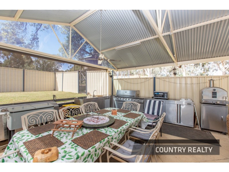 168 Carlin Road, Bakers Hill WA 6562