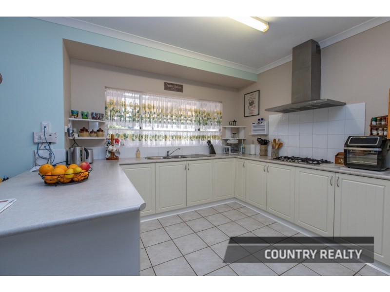 39 Nicholas Street, Beverley WA 6304