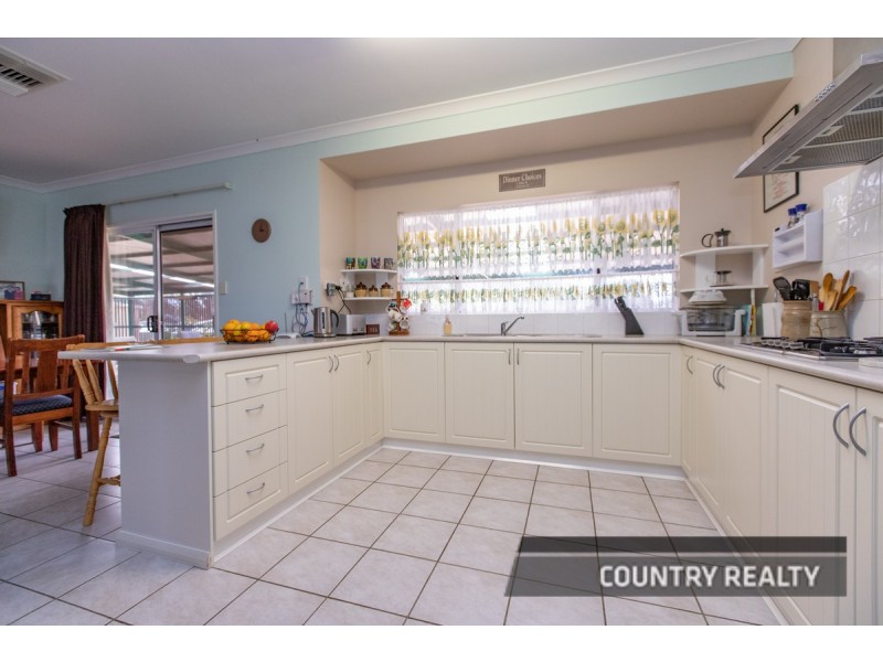 39 Nicholas Street, Beverley WA 6304