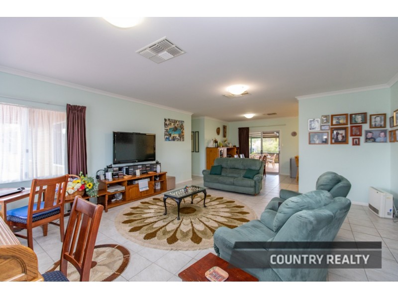 39 Nicholas Street, Beverley WA 6304