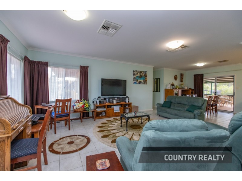 39 Nicholas Street, Beverley WA 6304