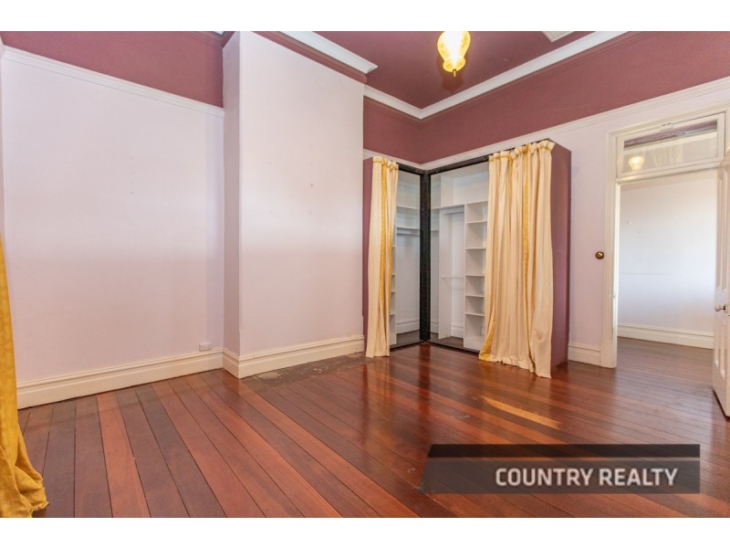 14 Harriott Street, York WA 6302