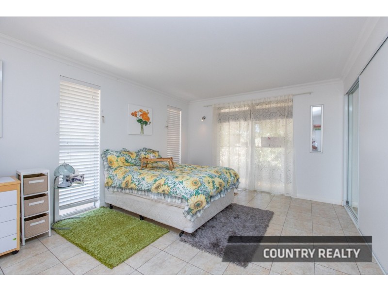 81 Andrews Avenue, York WA 6302