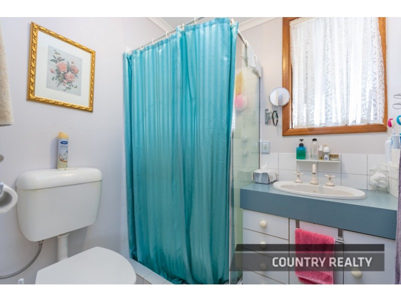 987 York Williams Road, Beverley WA 6304