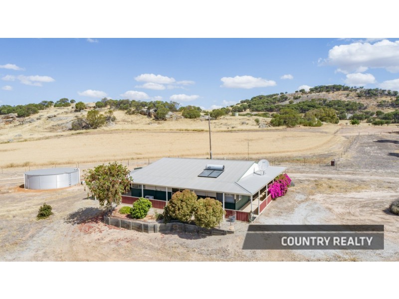 987 York Williams Road, Beverley WA 6304