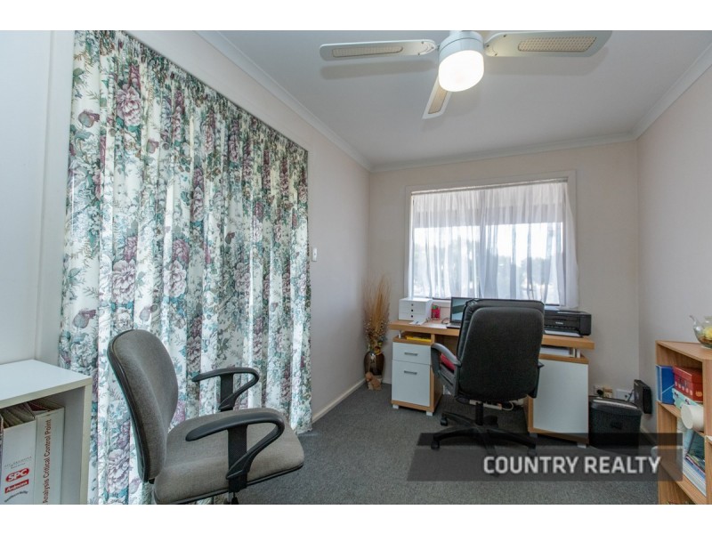 987 York Williams Road, Beverley WA 6304